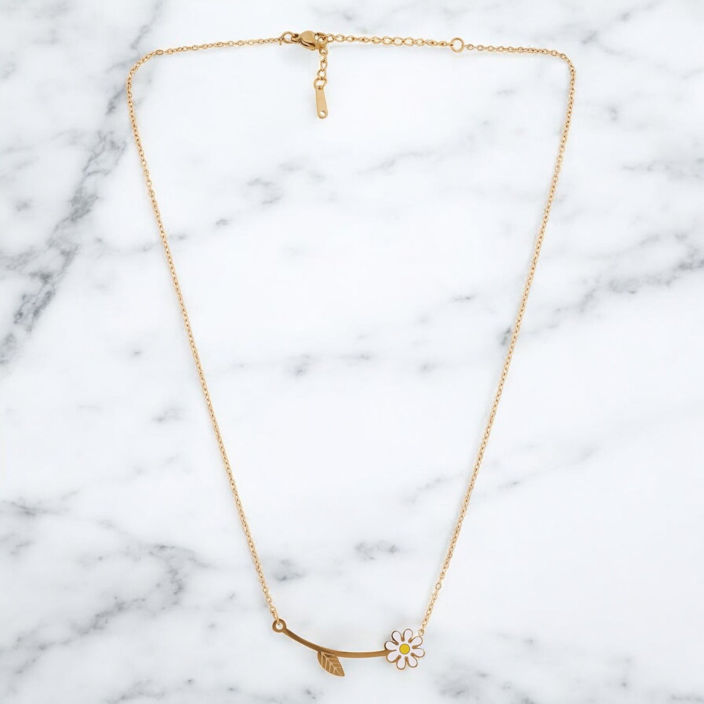 Bloomberry Pendant Necklace