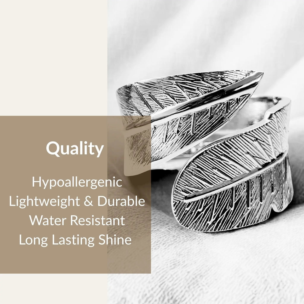 Vesta Feather Bangle N3VO