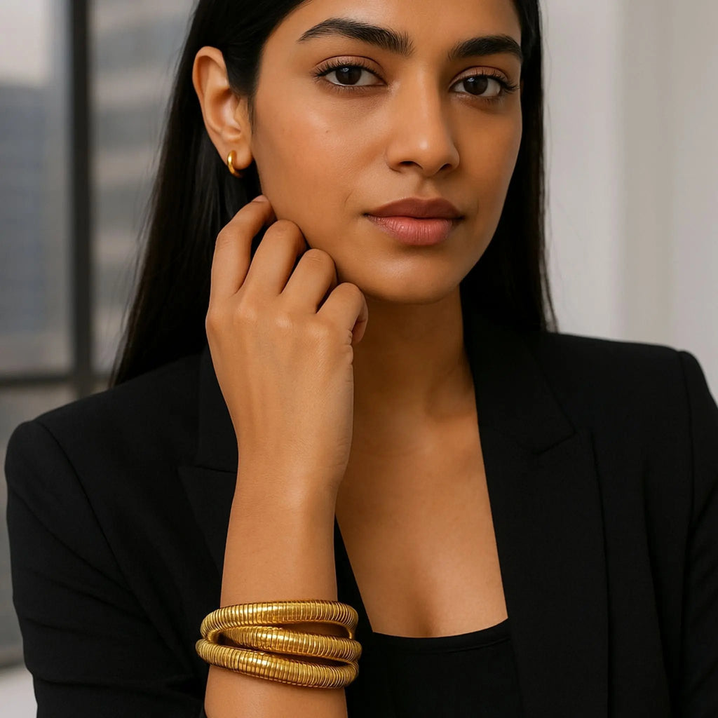 Bold Coiled Bangle N3VO