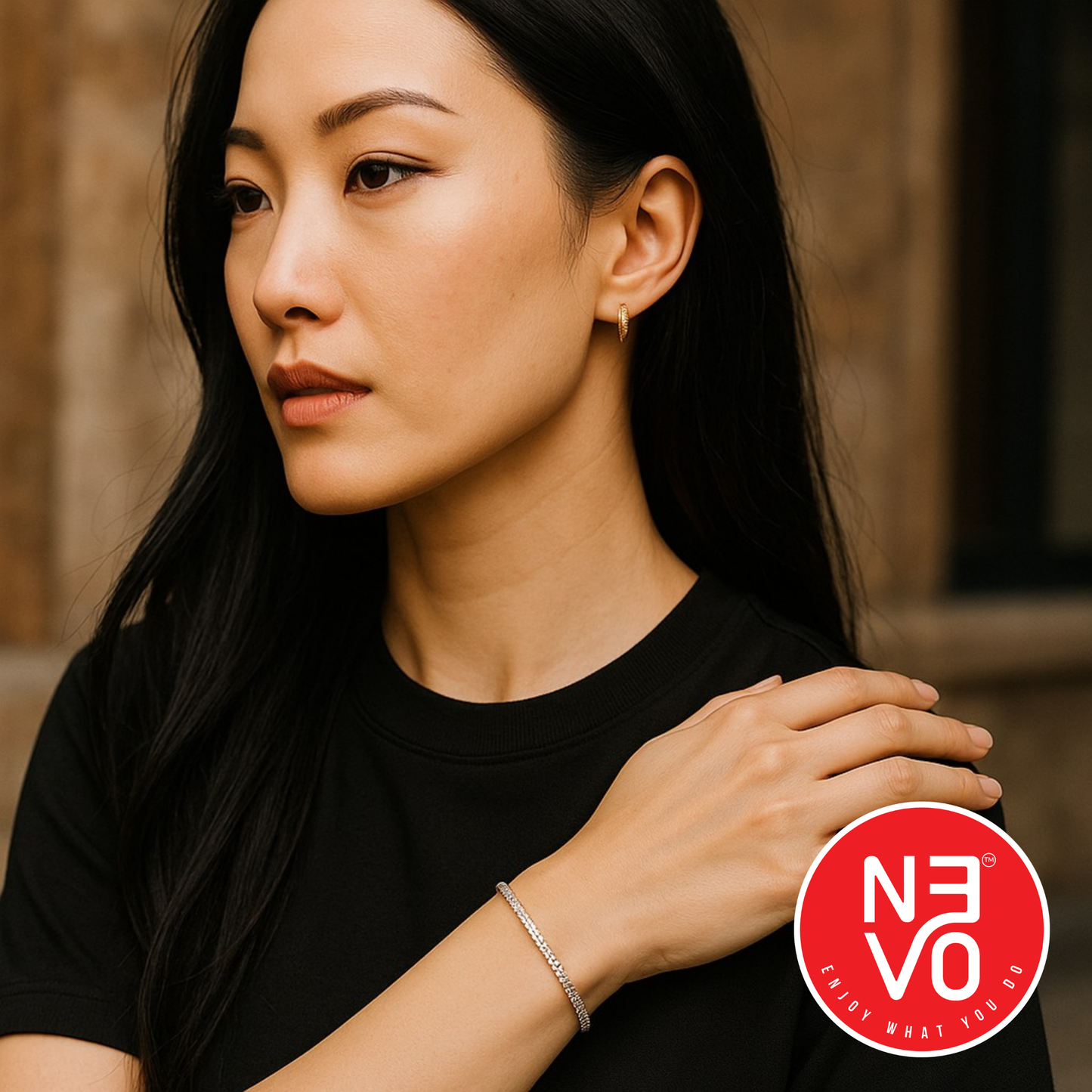 N3VO Solitaire Spark Bracelet