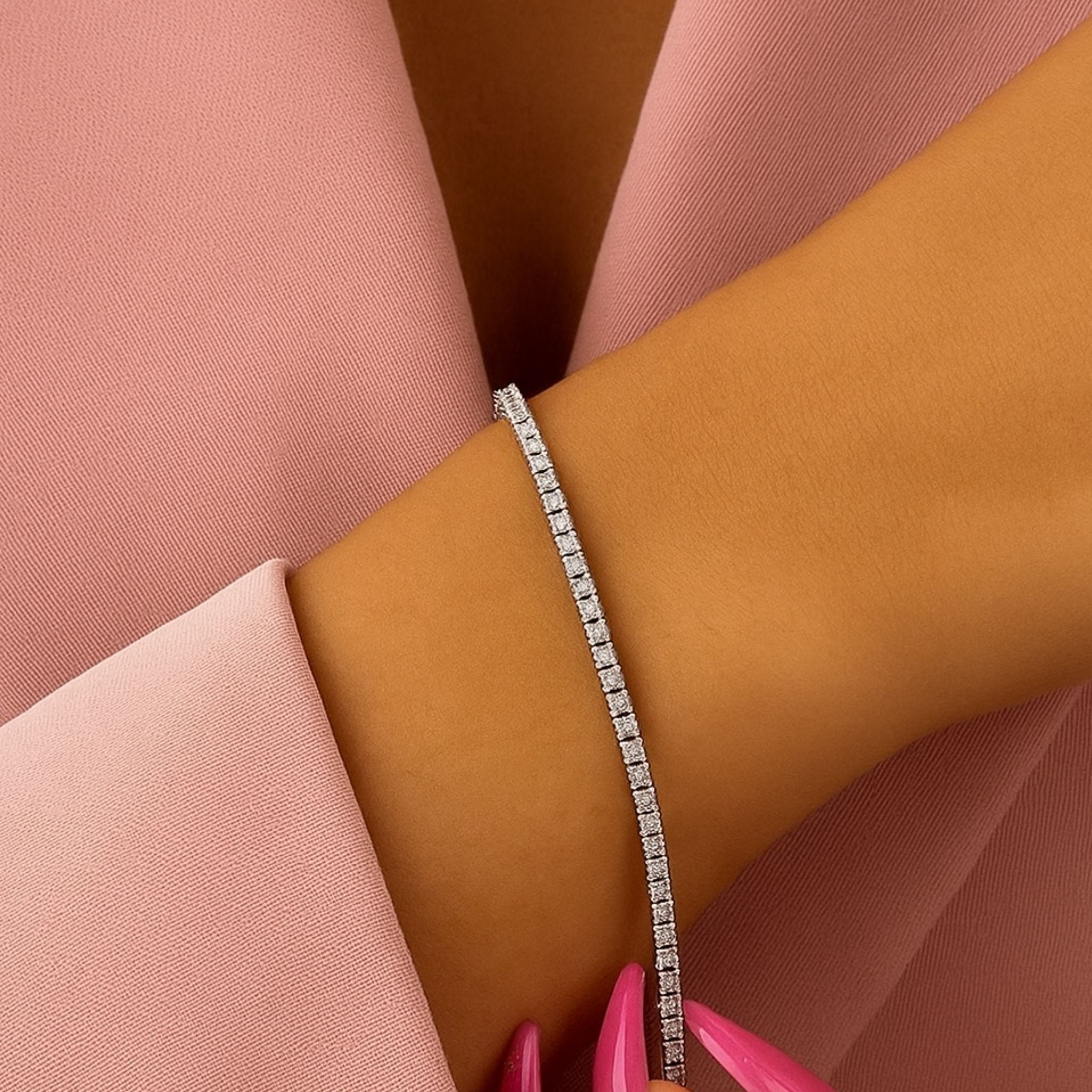 Classic Tennis Bracelet N3VO