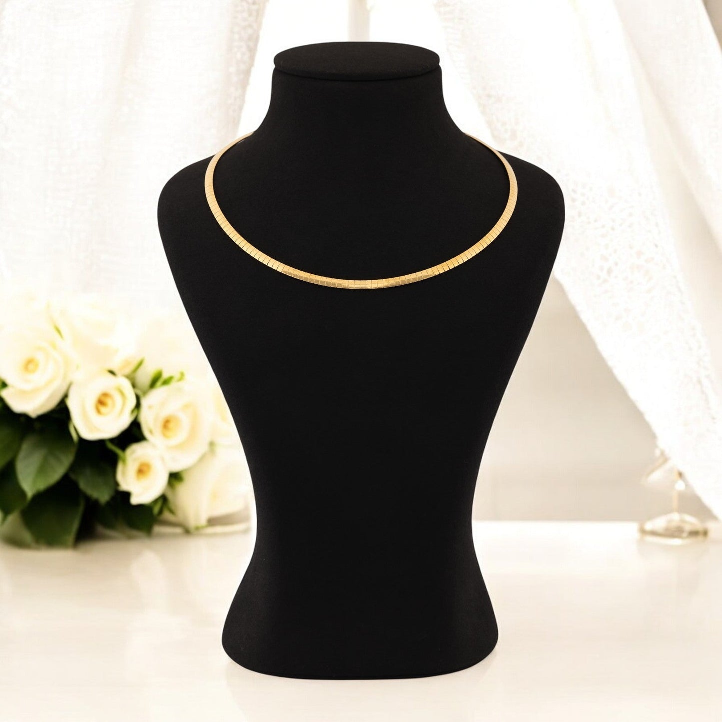 N3VO Solara Flat Chain Necklace