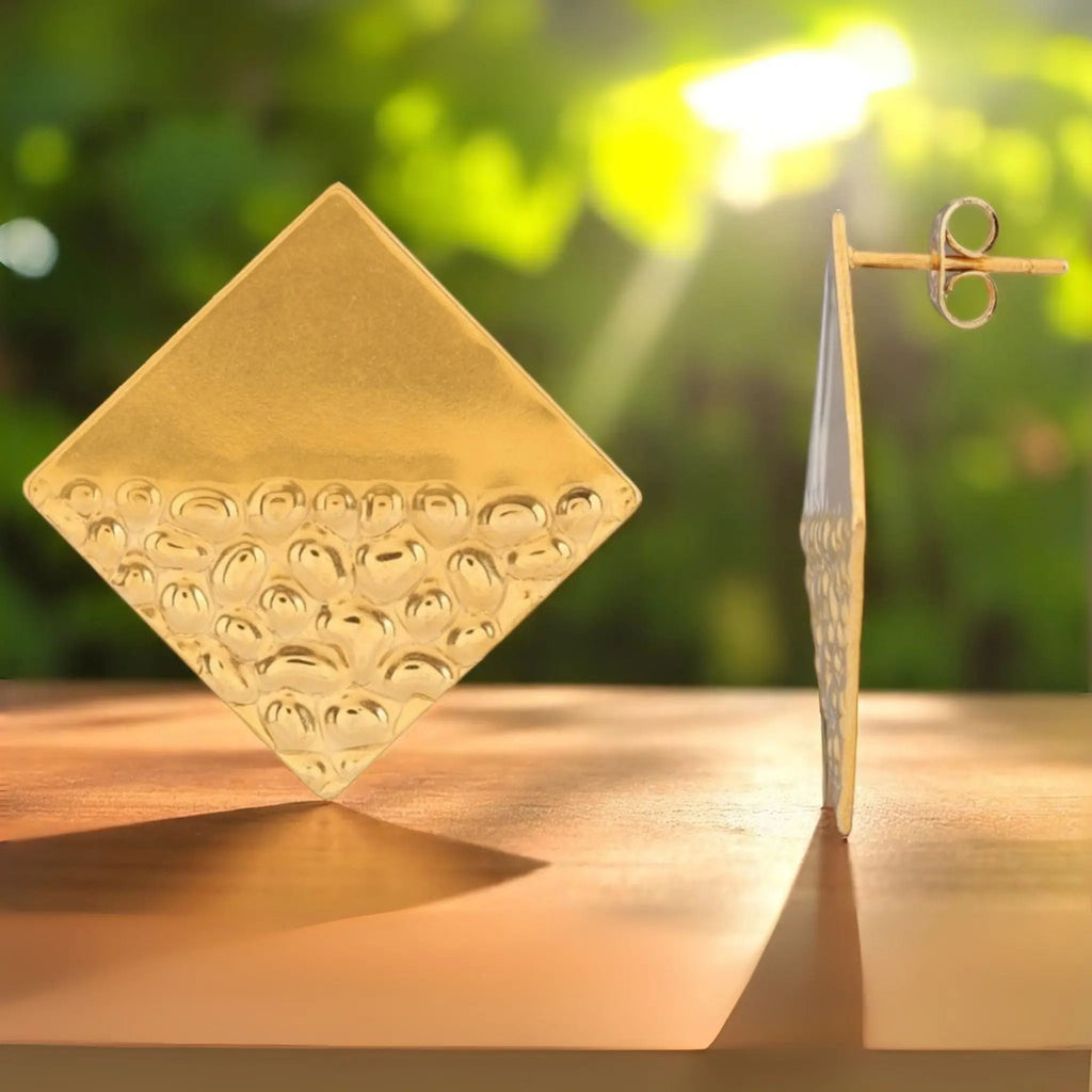 Hammered Diamond Earrings N3VO