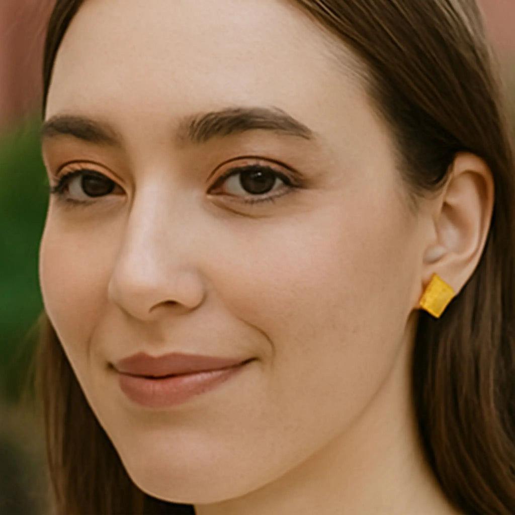 Hammered Diamond Earrings N3VO