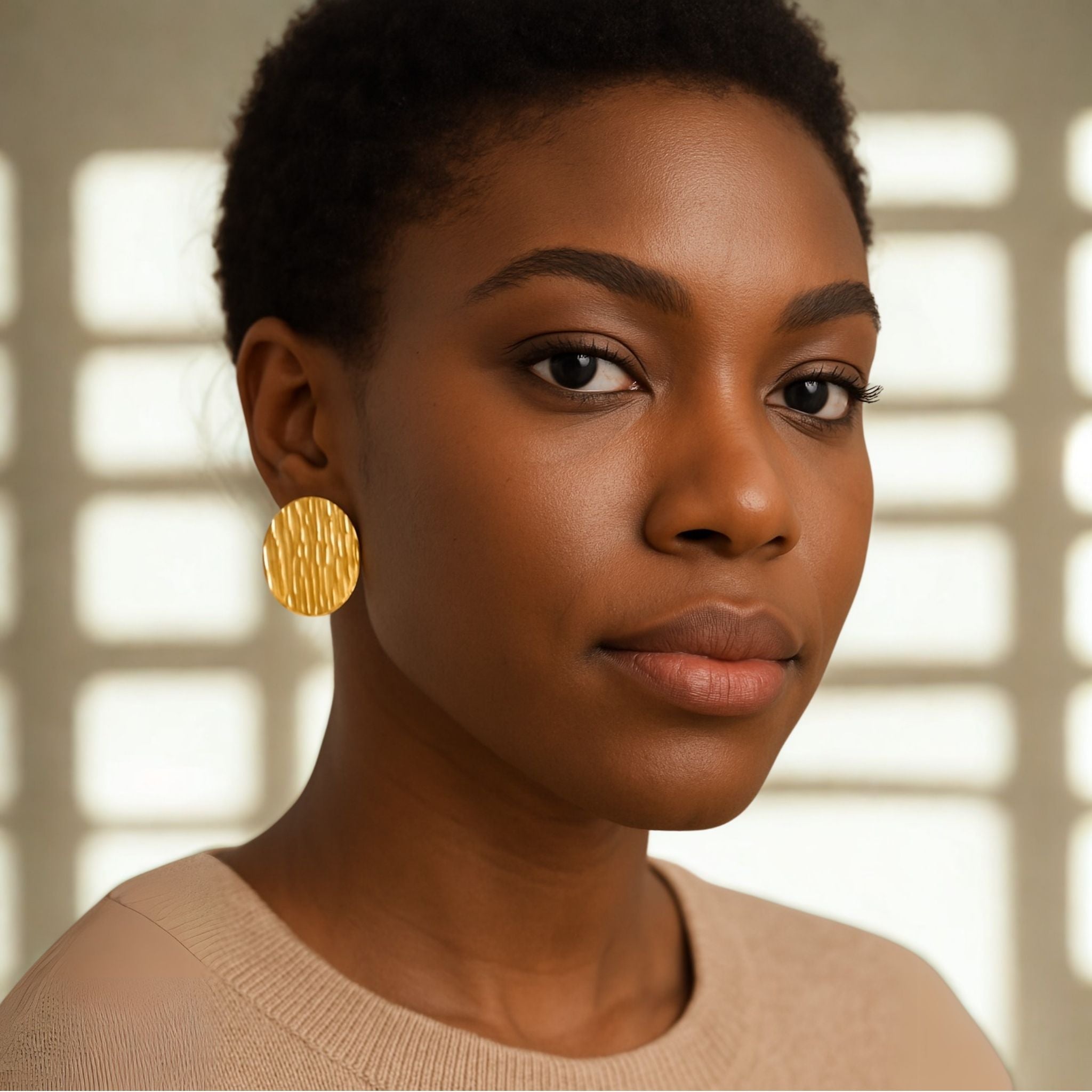 Textured Stud Earrings N3VO