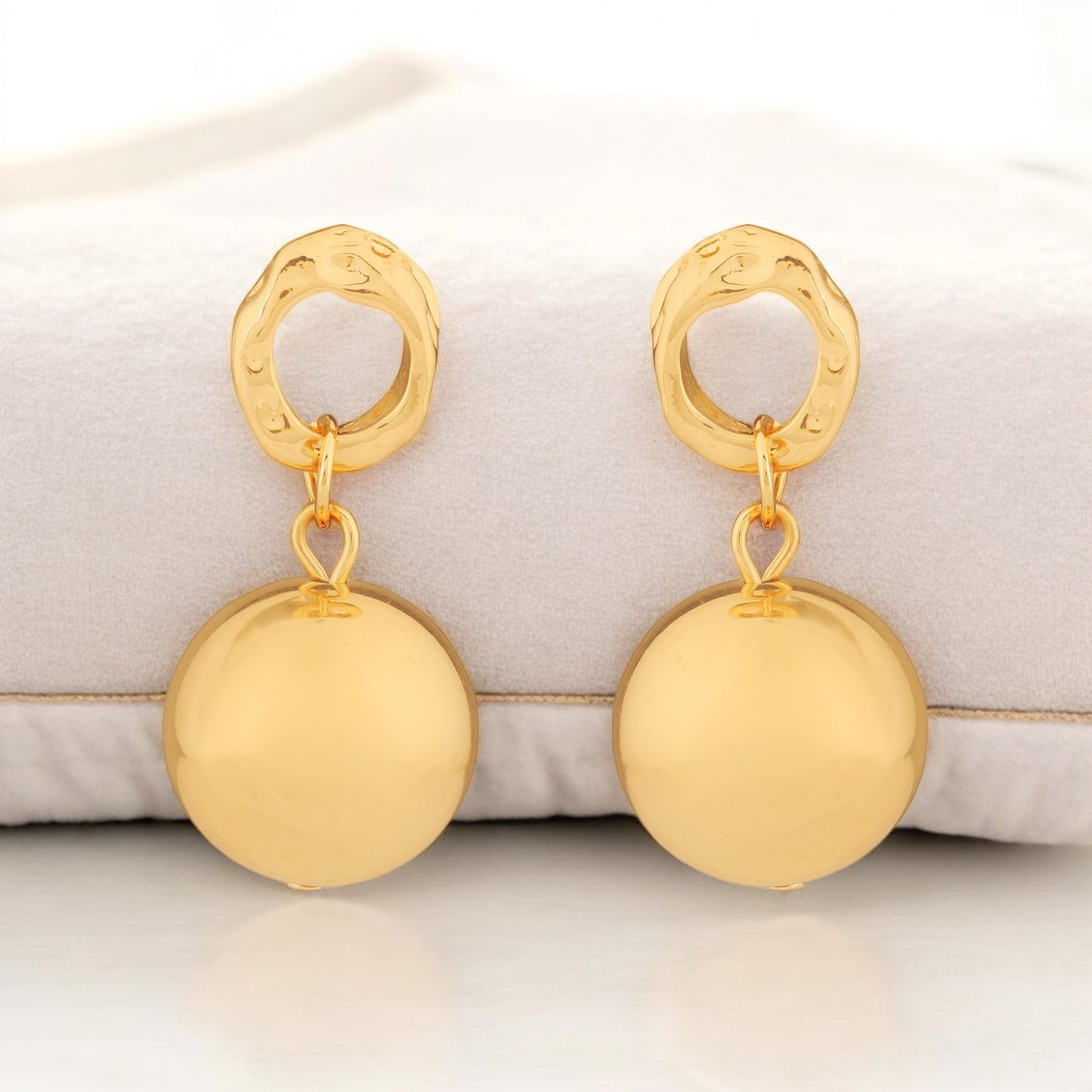 N3VO Solara Luxe Drop Earrings