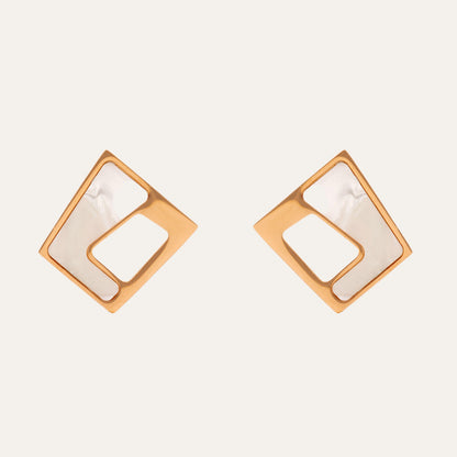 N3VO Pearl Prism Earrings