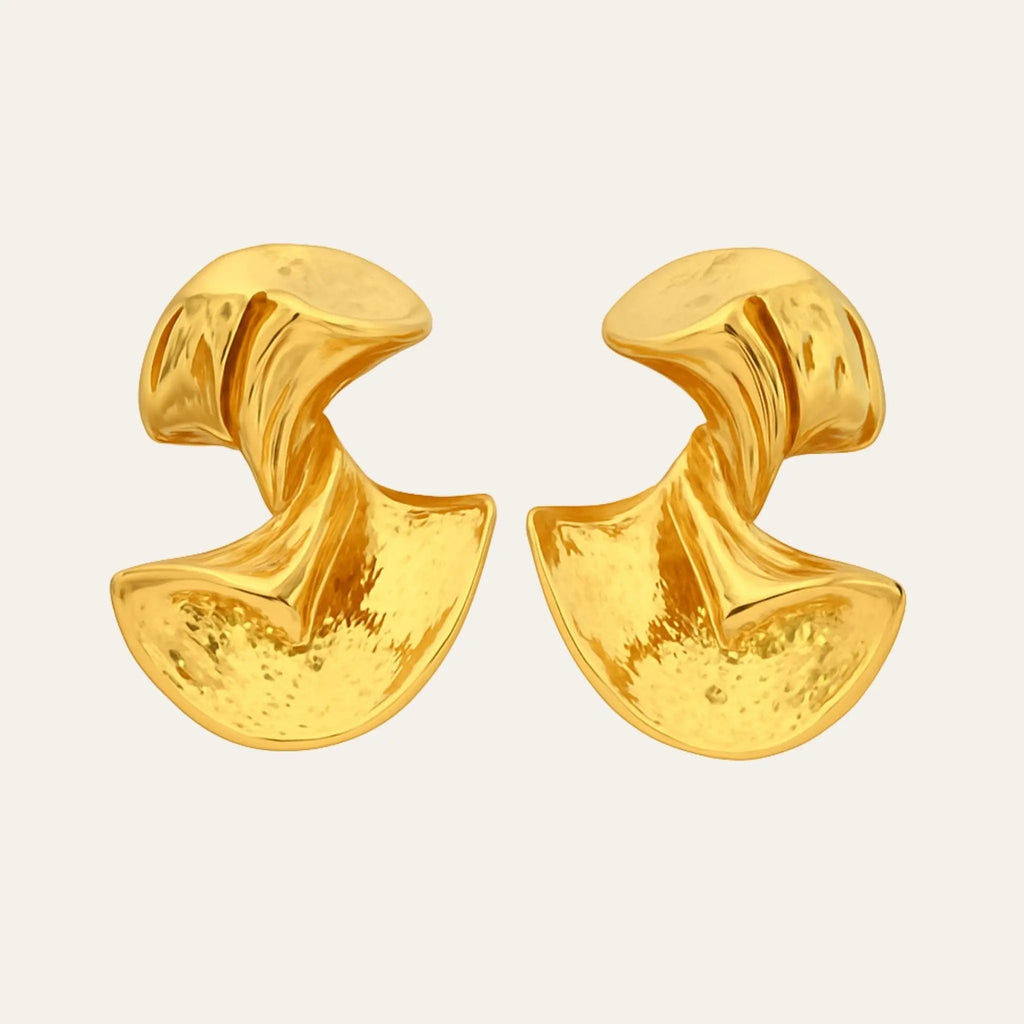 Liquid Gold Studs N3VO