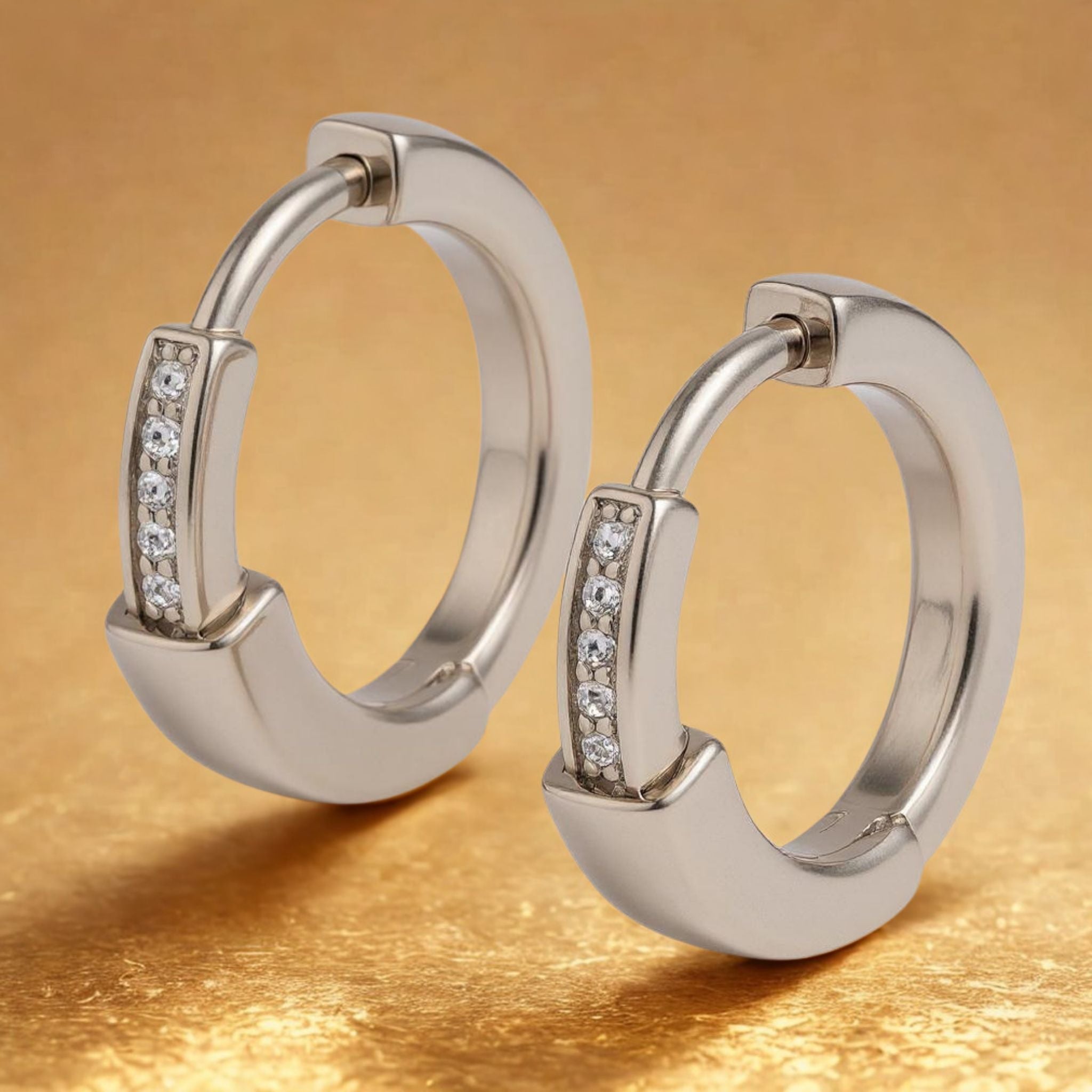 SoHo Curve Huggies N3VO