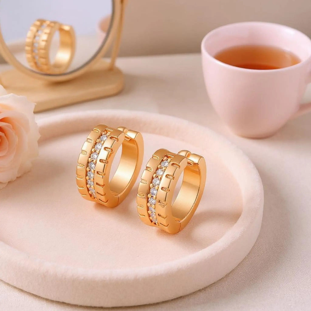 Glow Stitch Huggies N3VO