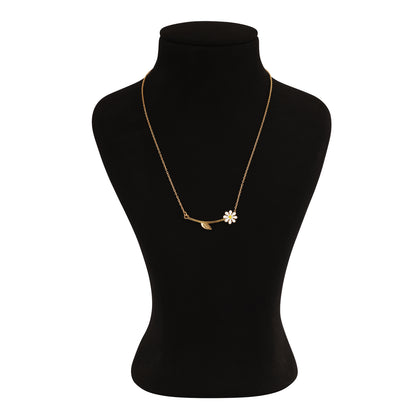 Bloomberry Pendant Necklace