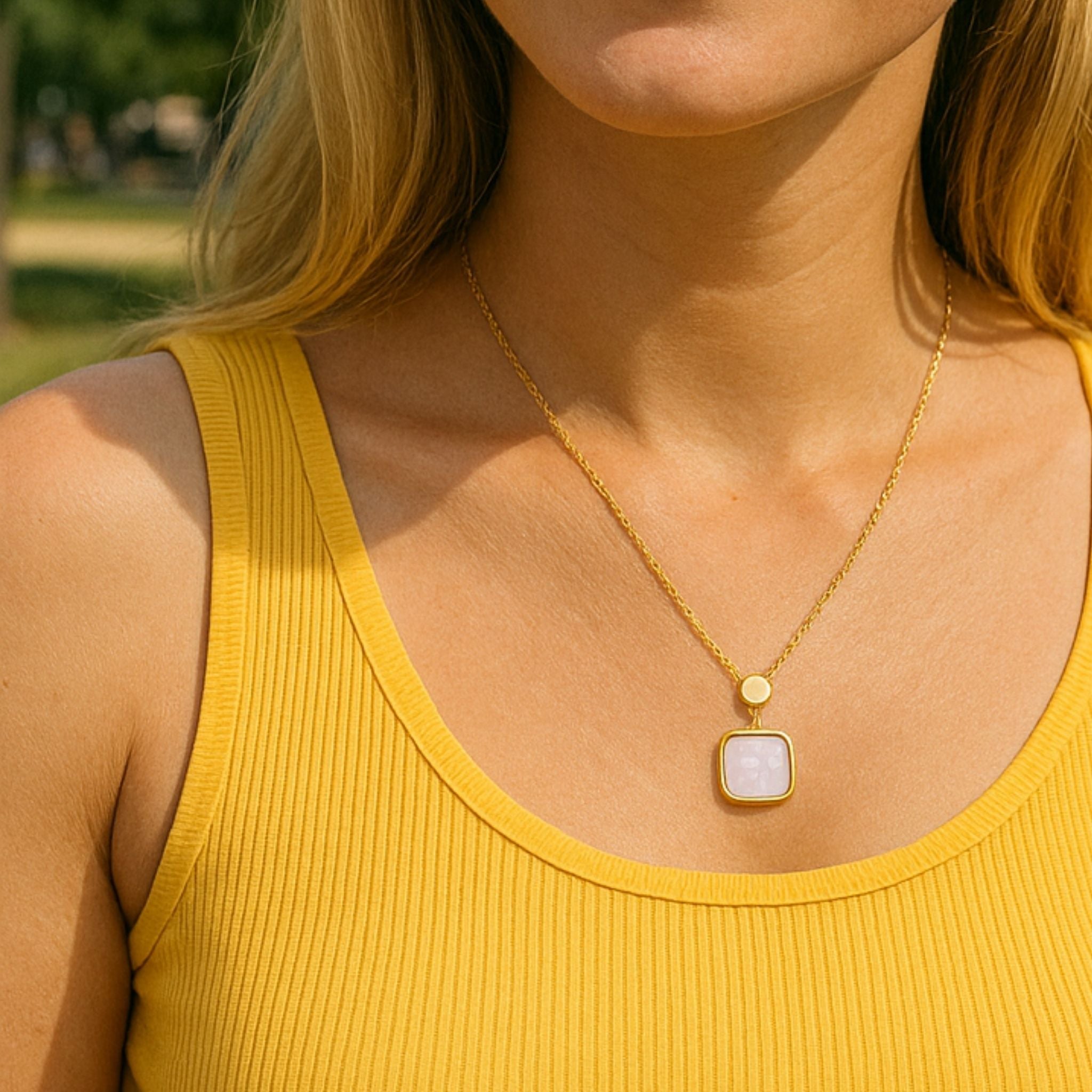 Lumière Pendant Necklace N3VO