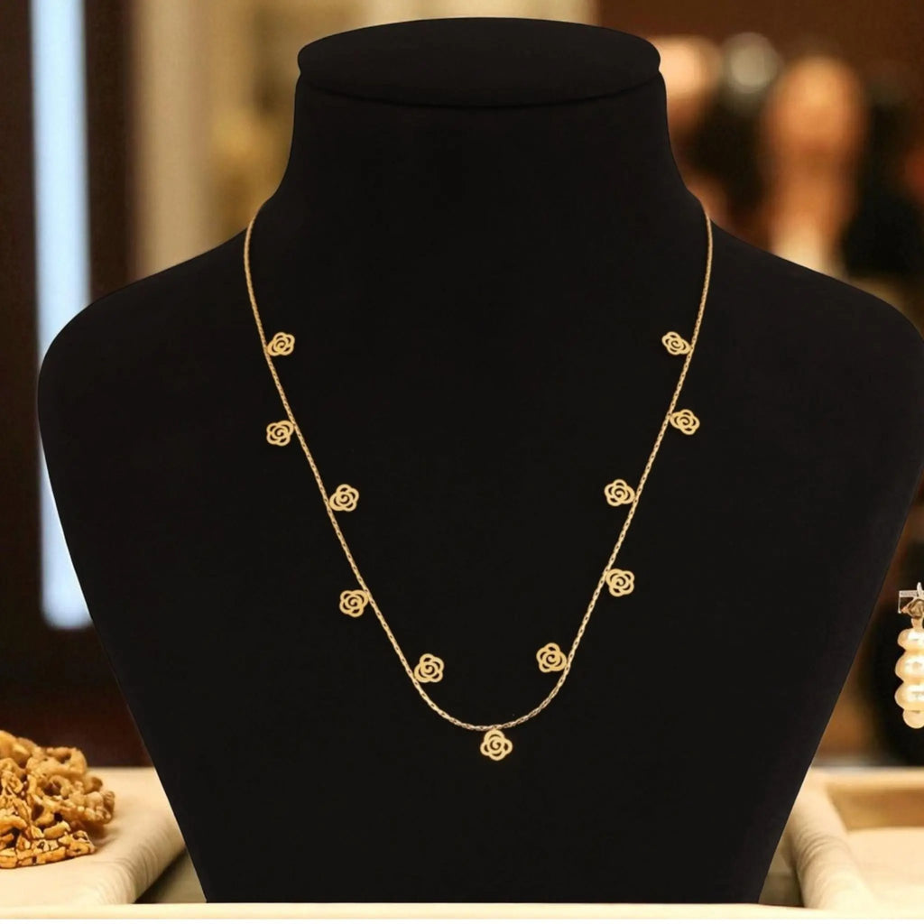 Rosette Whisper Necklace N3VO