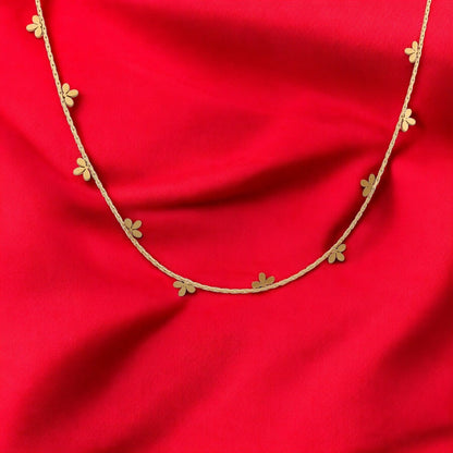 N3VO Petal Whirl Necklace