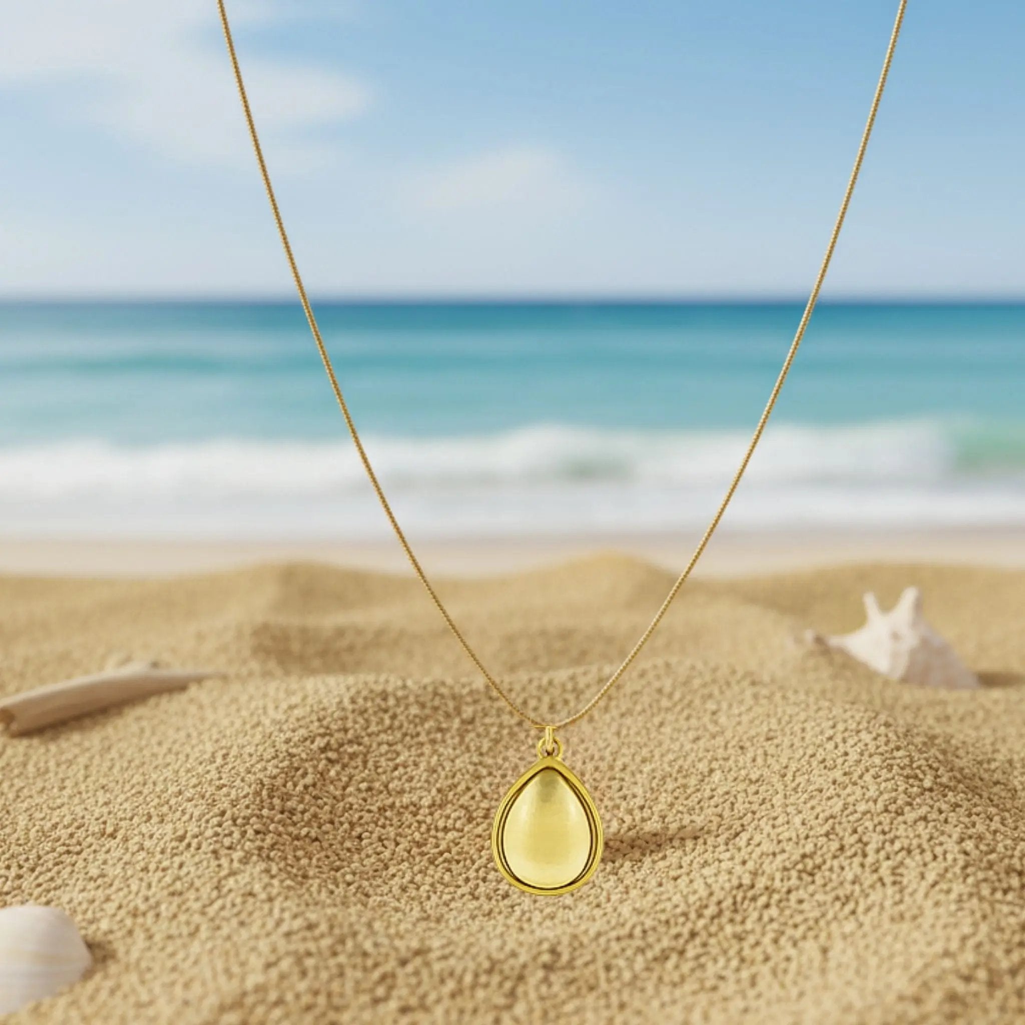 Caramel Dewdrop Necklace N3VO