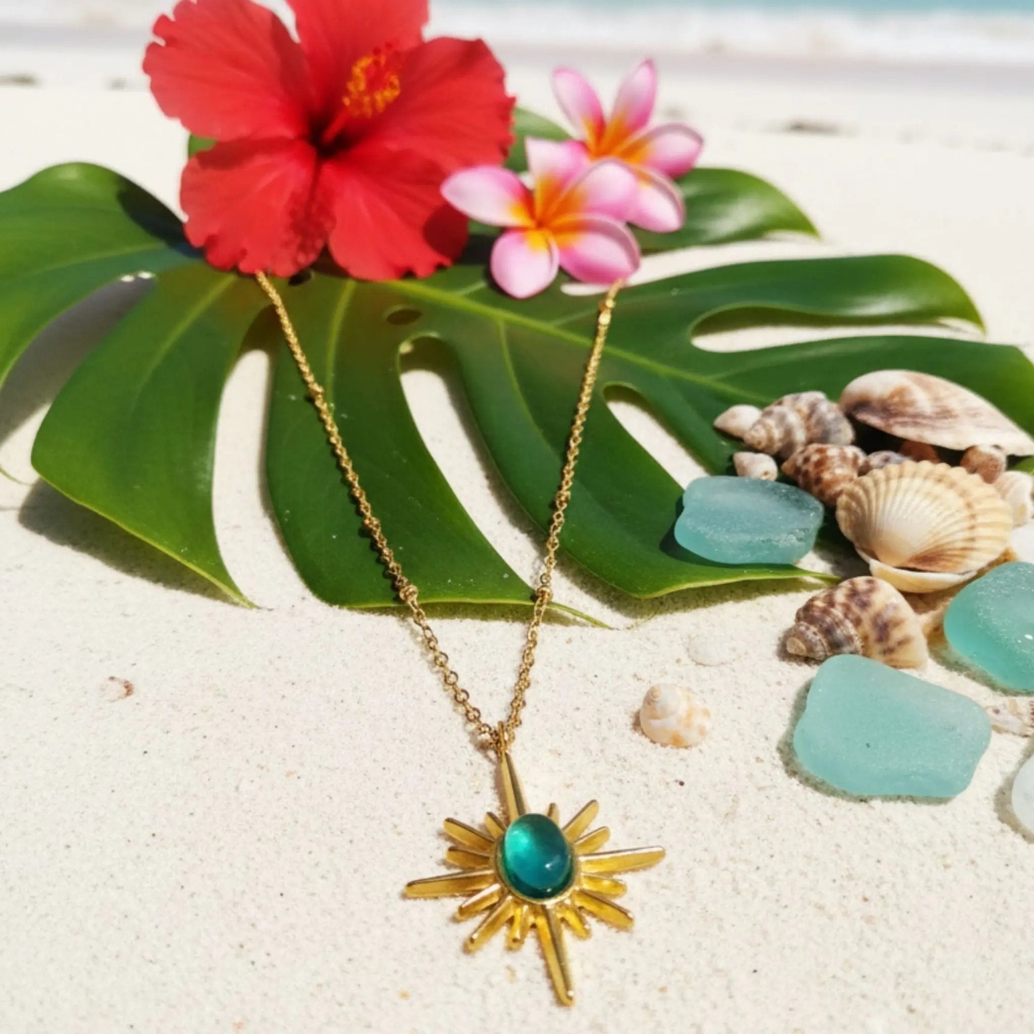 Solara Ray  Necklace N3VO