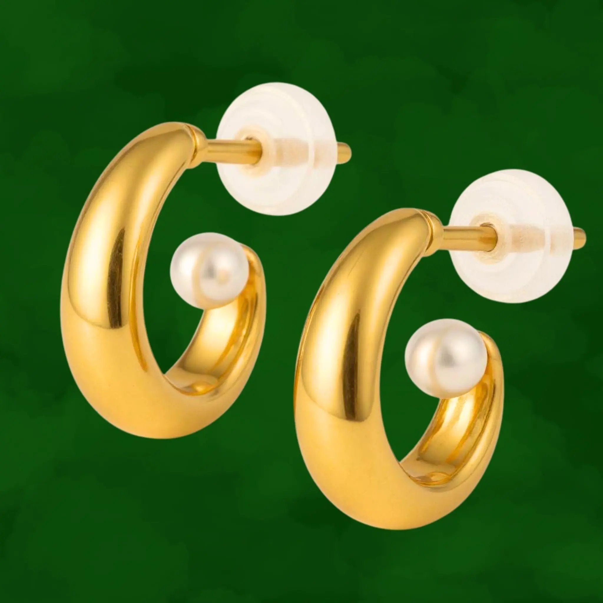 Aurelia Pearl Studs N3VO